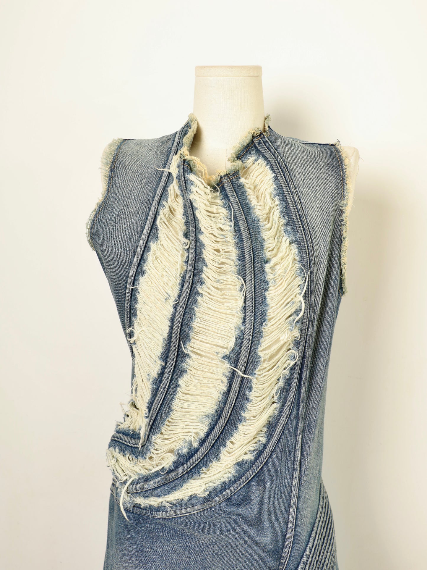 Junya Watanabe 2002 Spring/Summer Runway Dress